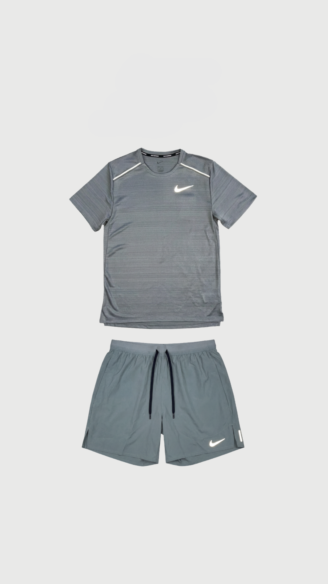 Outfit – Dark Grey
